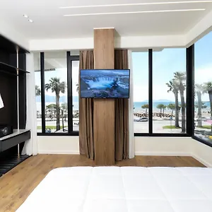 Adore Hotel Vlorë